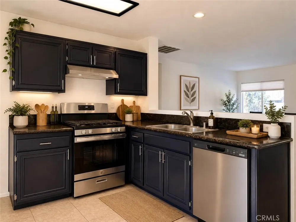 43257 Homestead Lancaster, CA 93535