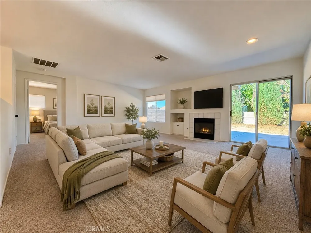 43257 Homestead Lancaster, CA 93535