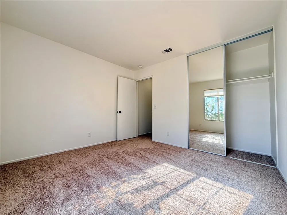 43257 Homestead Lancaster, CA 93535