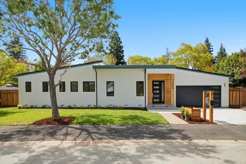 1339 Hillview Dr