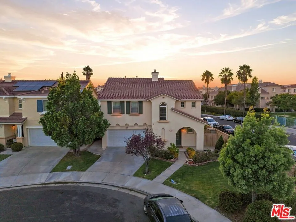 27259 Cloverhurst Place Canyon Country, CA 91387