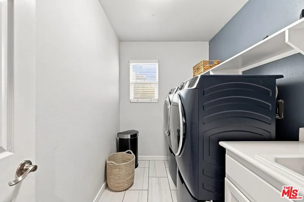 27259 Cloverhurst Place Canyon Country, CA 91387