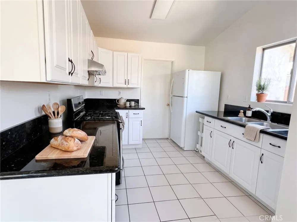 13746 Sunbright Moreno Valley, CA 92553