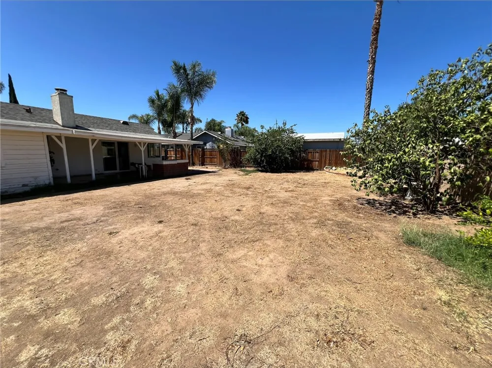 13746 Sunbright Moreno Valley, CA 92553