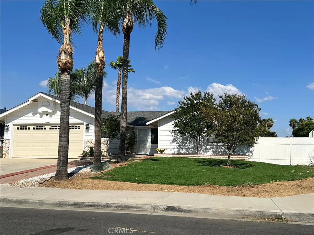 13746 Sunbright Moreno Valley, CA 92553