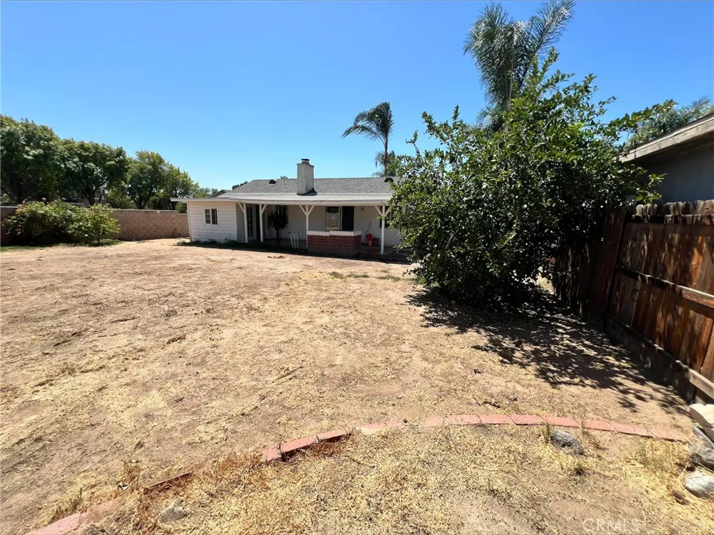 13746 Sunbright Moreno Valley, CA 92553