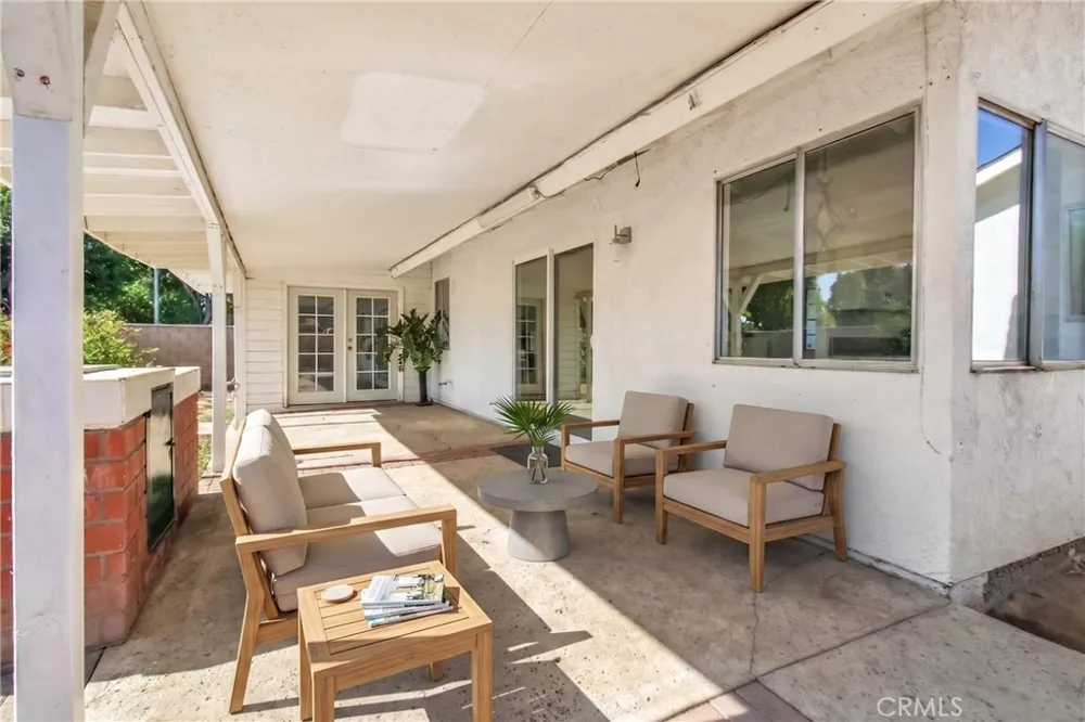 13746 Sunbright Moreno Valley, CA 92553