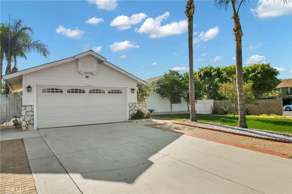 13746 Sunbright Moreno Valley, CA 92553