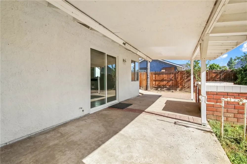 13746 Sunbright Moreno Valley, CA 92553