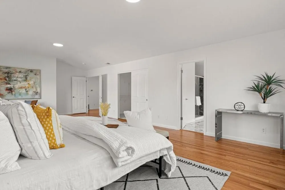 10396 S Stelling Road Cupertino, CA 95014