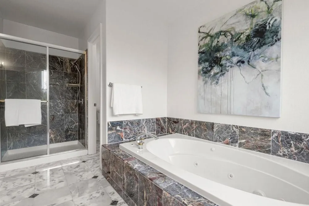 10396 S Stelling Road Cupertino, CA 95014