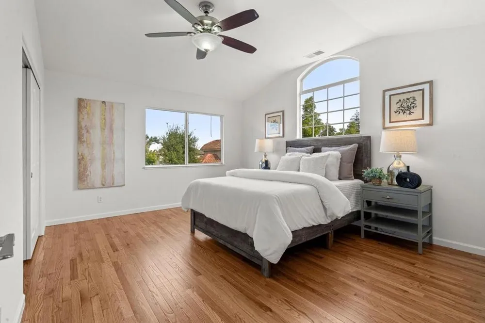 10396 S Stelling Road Cupertino, CA 95014