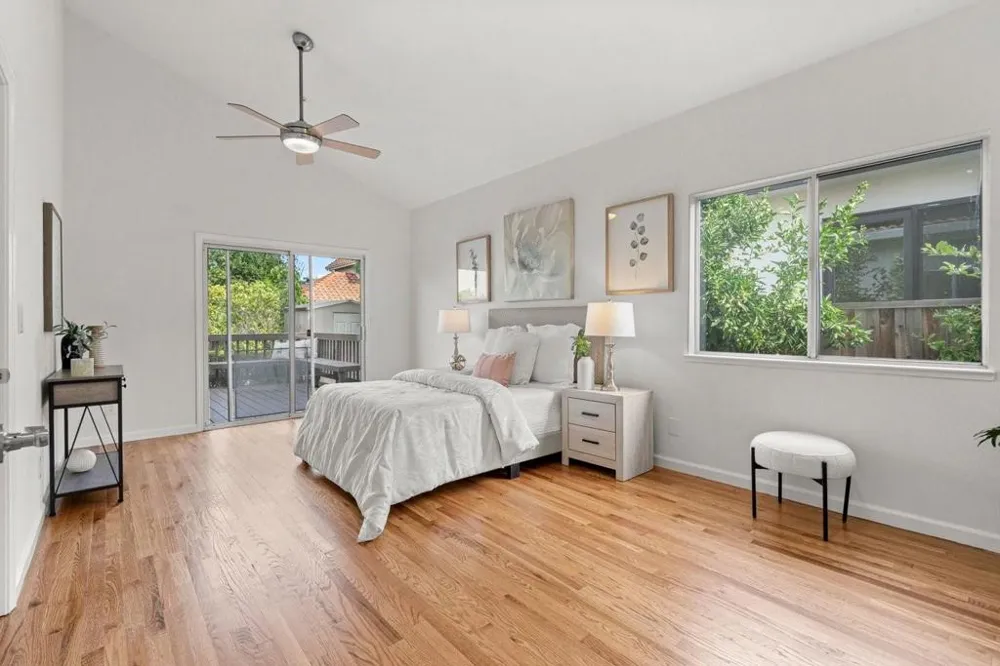10396 S Stelling Road Cupertino, CA 95014