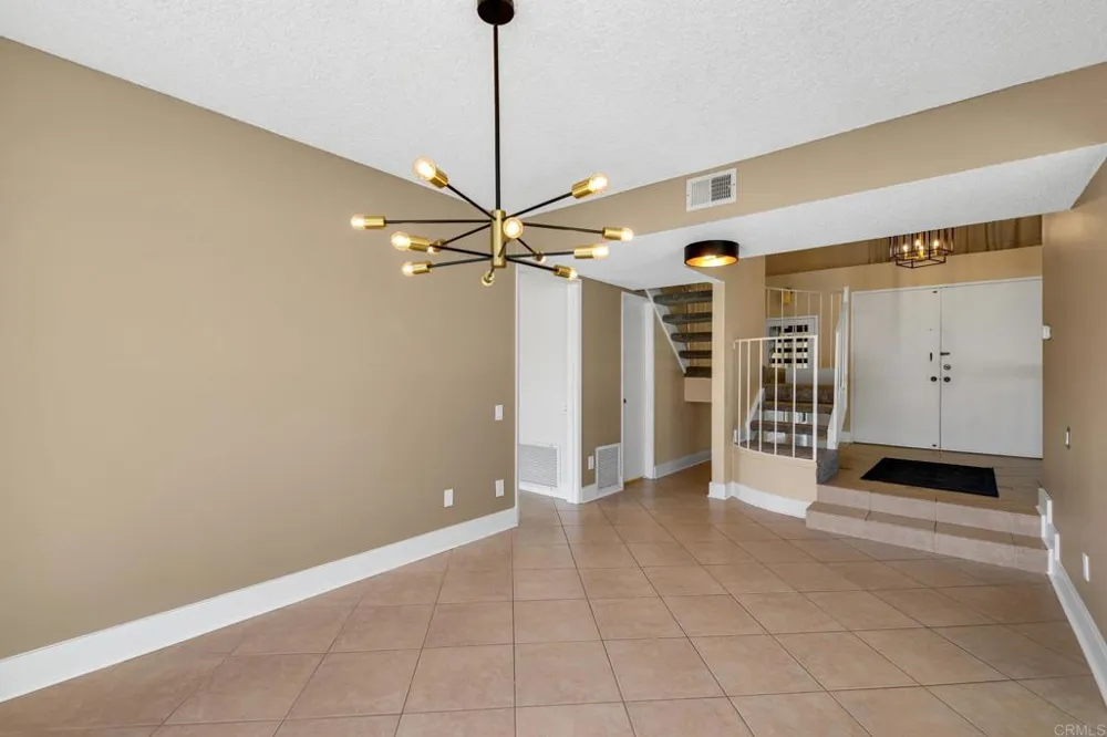 5964 Highplace Drive San Diego, CA 92120