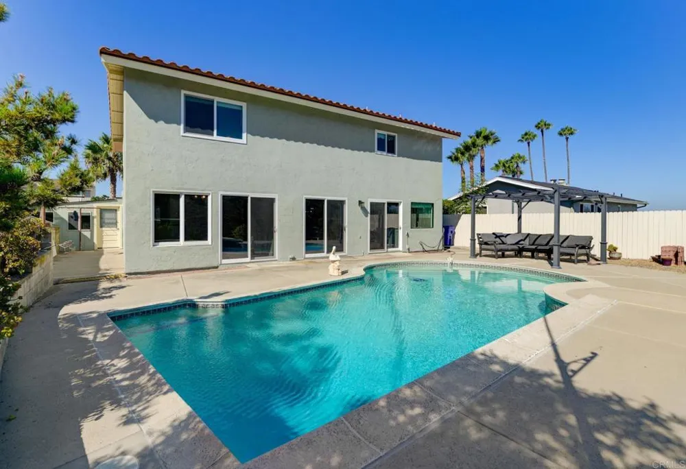 5964 Highplace Drive San Diego, CA 92120