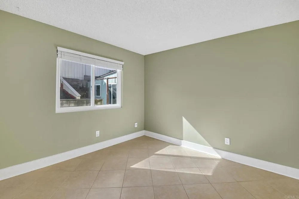 5964 Highplace Drive San Diego, CA 92120