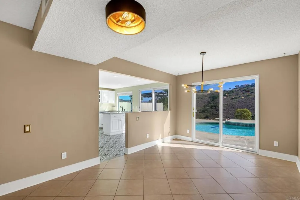 5964 Highplace Drive San Diego, CA 92120