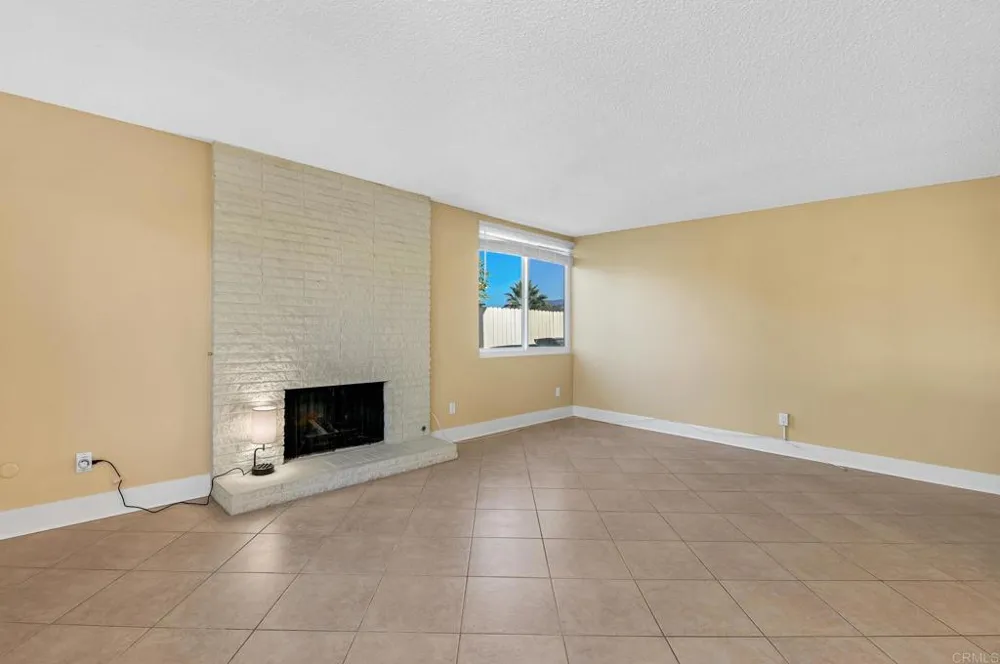 5964 Highplace Drive San Diego, CA 92120