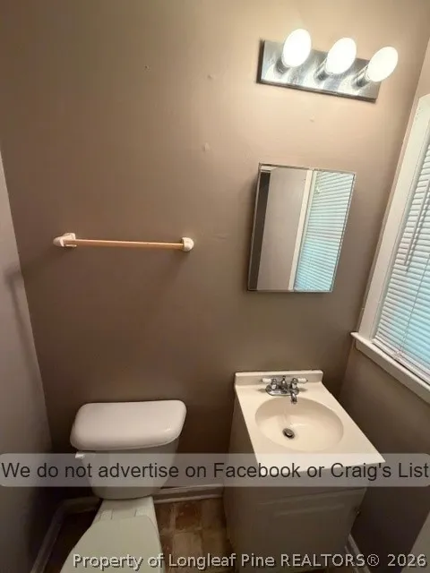 806 Hicks Avenue Fayetteville, NC 28304