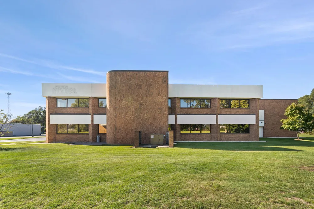 121 Clover Street Holland, MI 49423