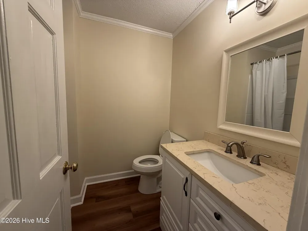 124 Rock Creek Drive S Jacksonville, NC 28540
