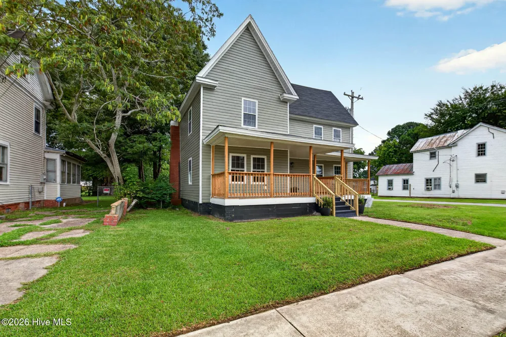 116 E Broad Street Elizabeth City, NC 27909