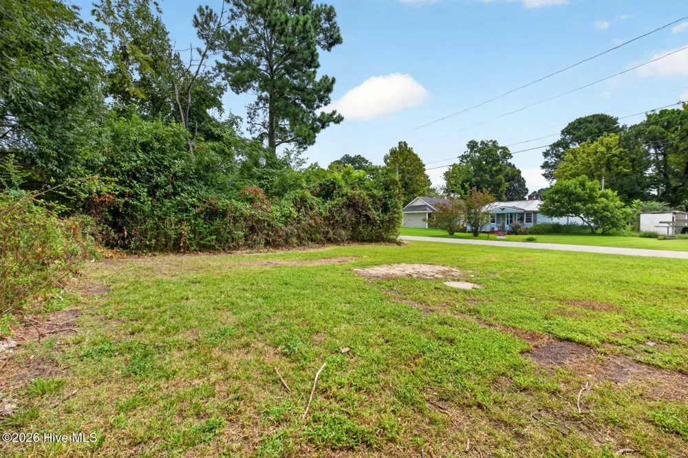 116 E Broad Street Elizabeth City, NC 27909