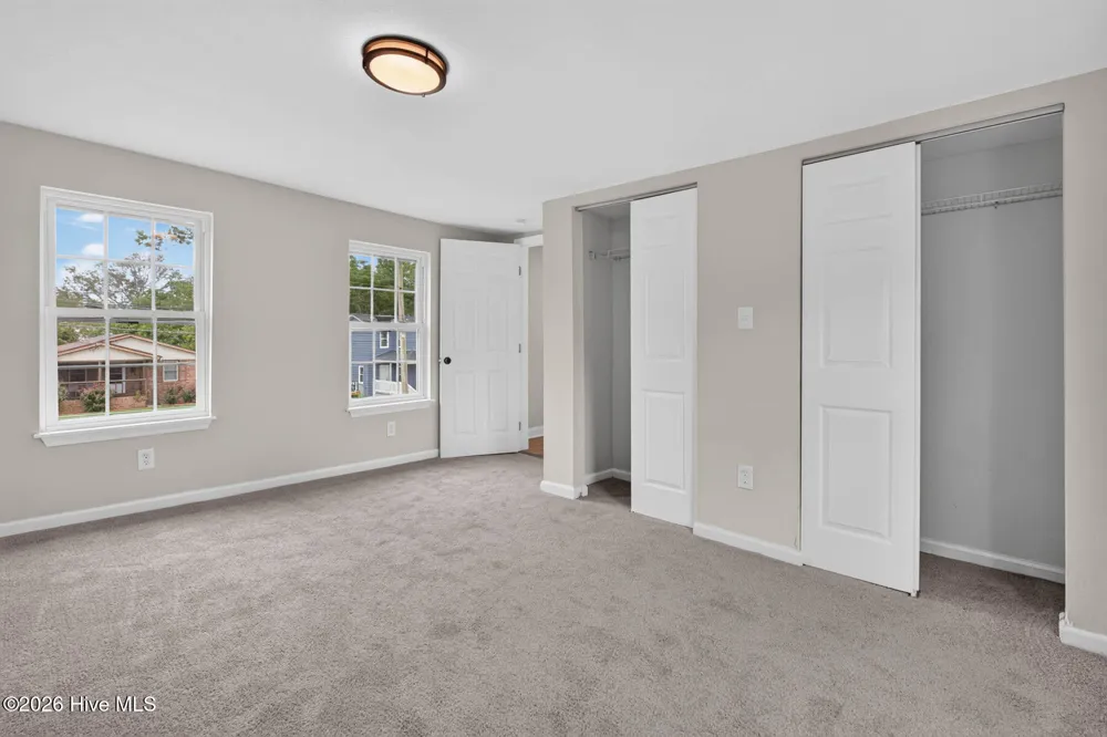 116 E Broad Street Elizabeth City, NC 27909
