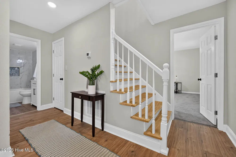 116 E Broad Street Elizabeth City, NC 27909