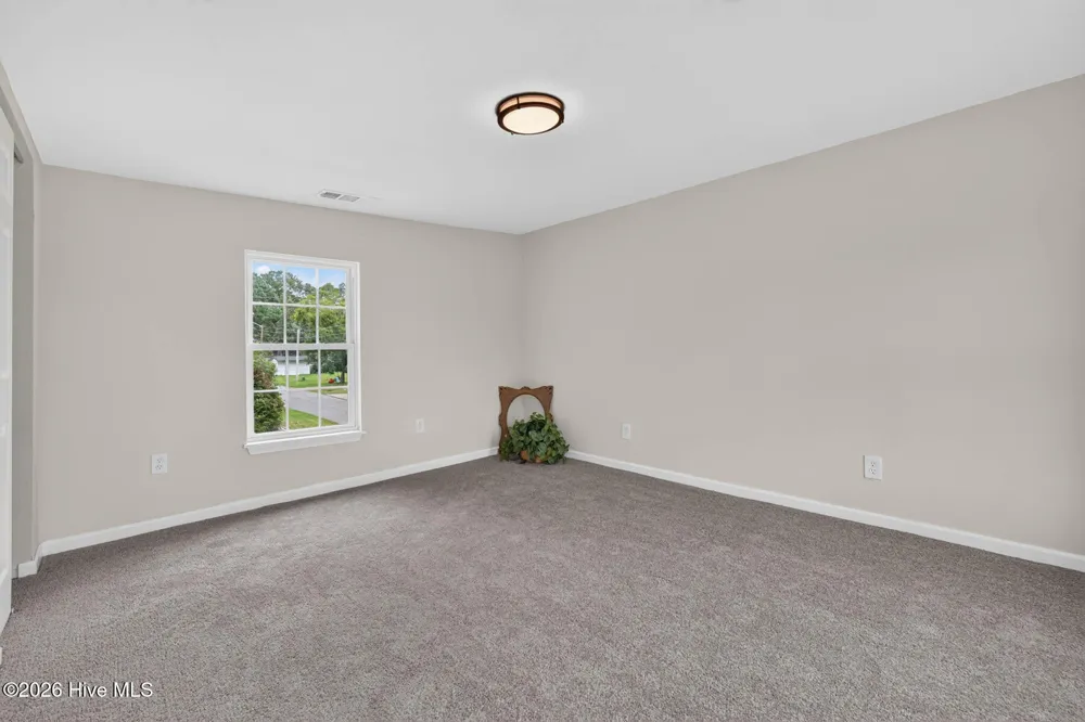116 E Broad Street Elizabeth City, NC 27909