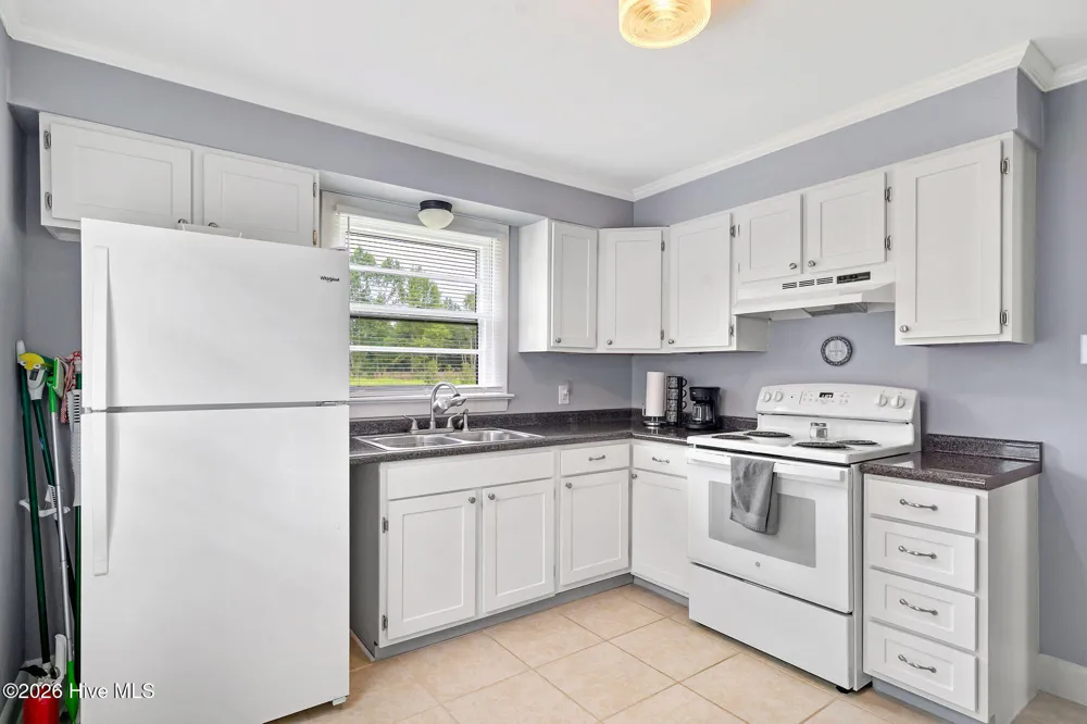 270 Bull Tail Road Wallace, NC 28466