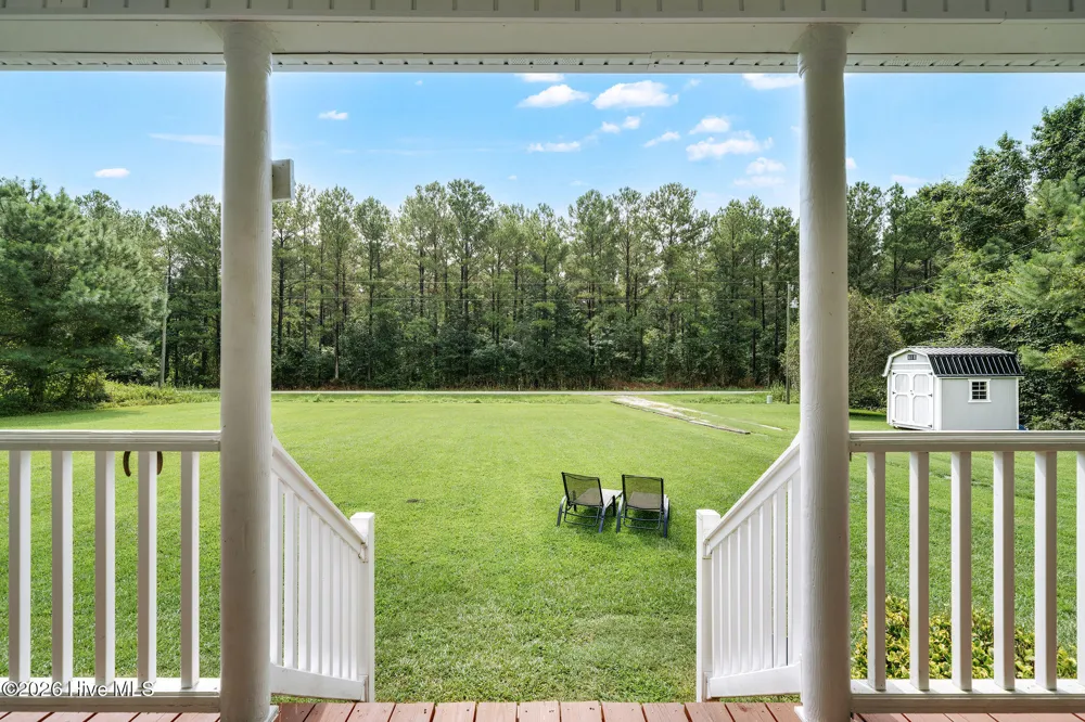 270 Bull Tail Road Wallace, NC 28466