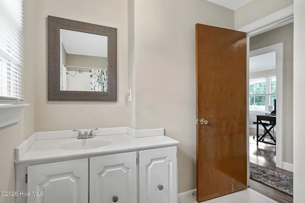270 Bull Tail Road Wallace, NC 28466