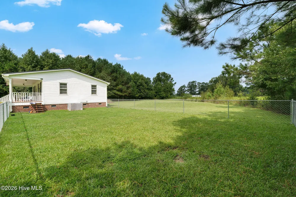 270 Bull Tail Road Wallace, NC 28466