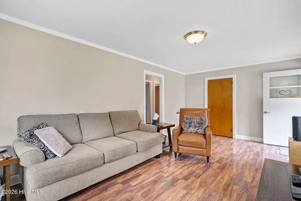 270 Bull Tail Road Wallace, NC 28466