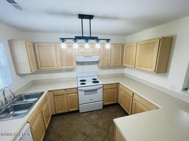 304 Comanche Trail Havelock, NC 28532