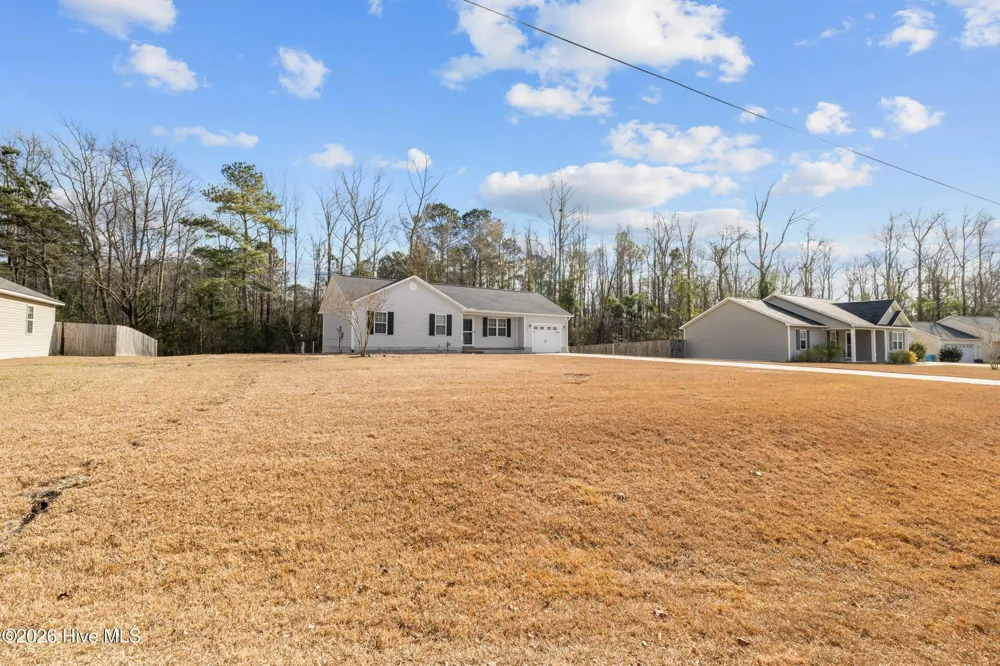 322 Reid Court Jacksonville, NC 28540