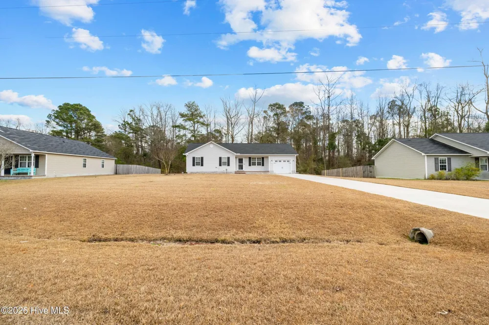 322 Reid Court Jacksonville, NC 28540