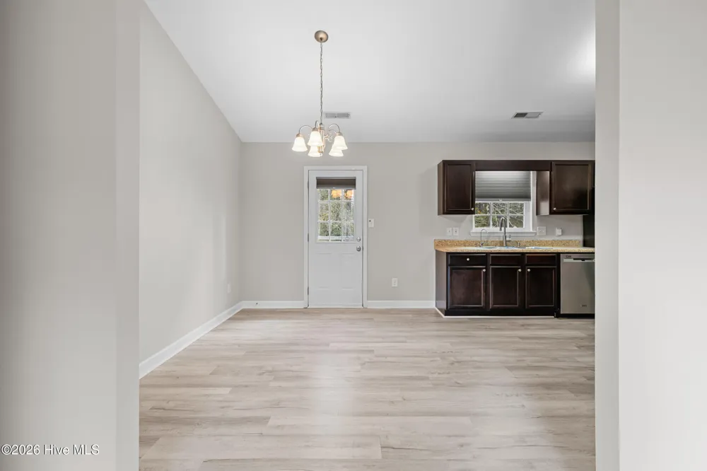 322 Reid Court Jacksonville, NC 28540