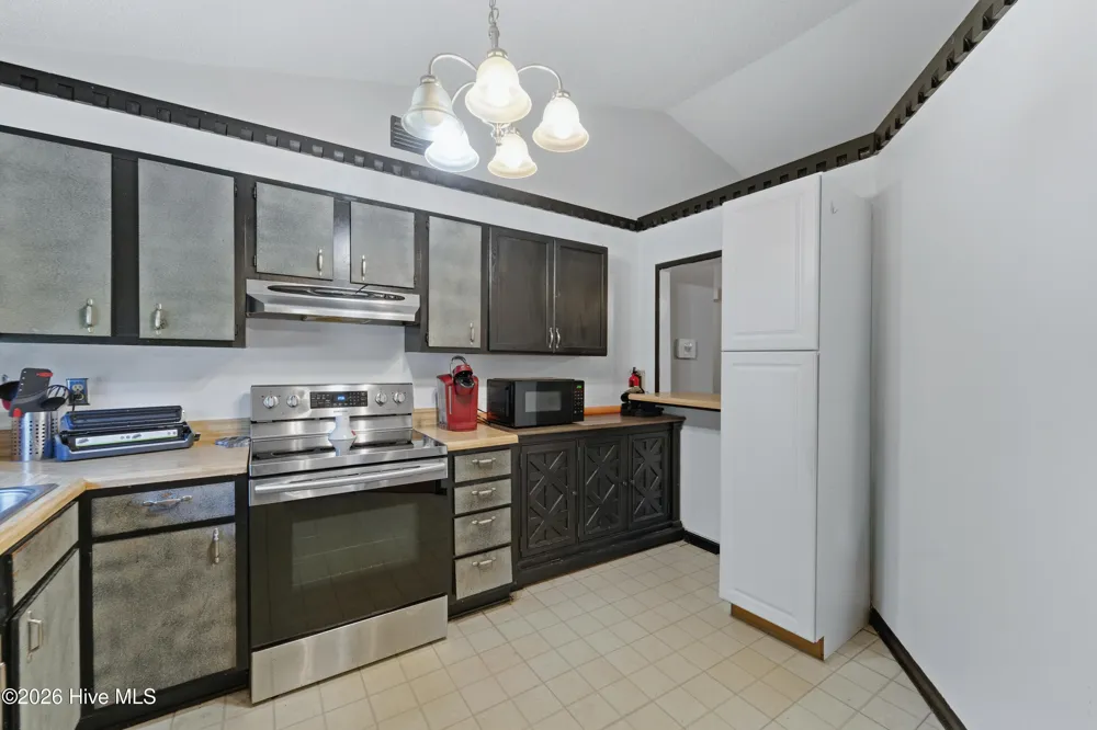118 Hunting Green Drive Jacksonville, NC 28546