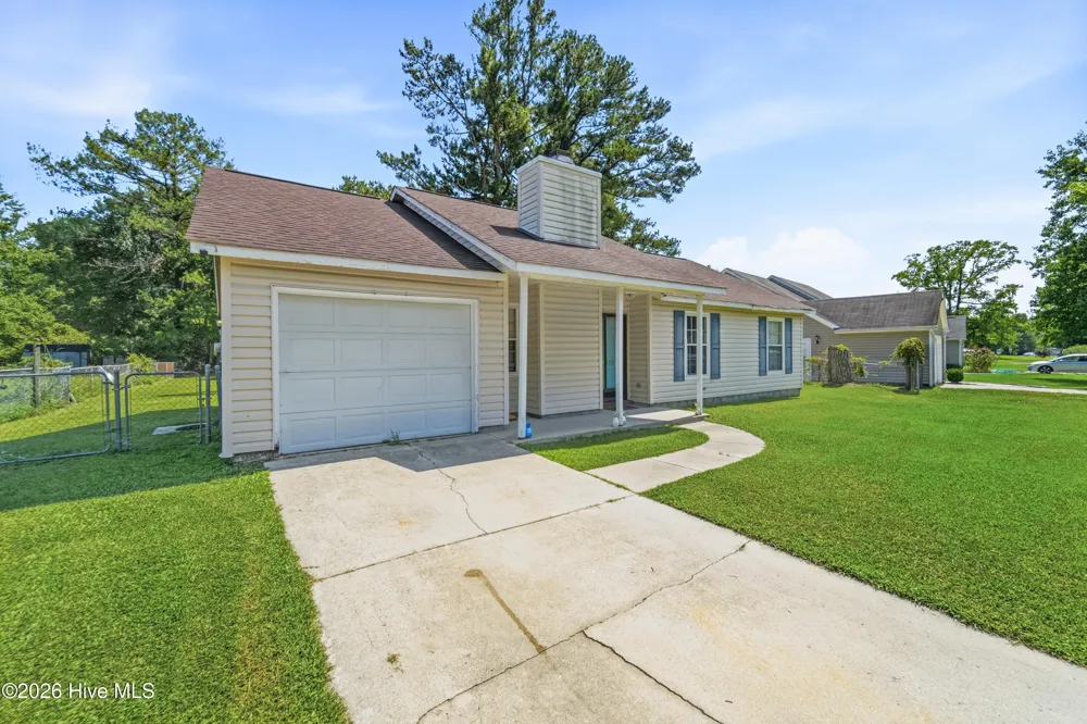 118 Hunting Green Drive Jacksonville, NC 28546