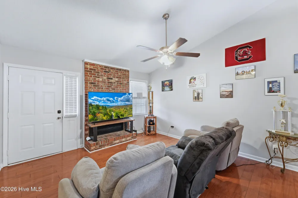 118 Hunting Green Drive Jacksonville, NC 28546