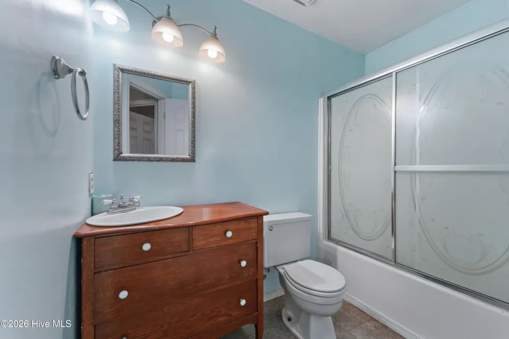 118 Hunting Green Drive Jacksonville, NC 28546