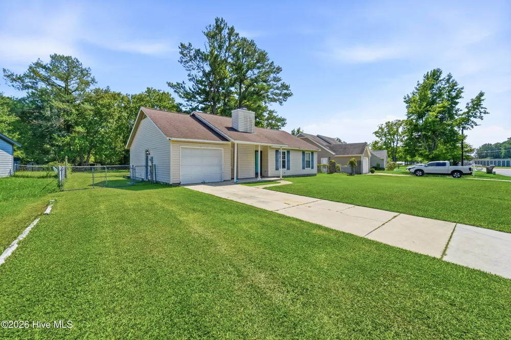 118 Hunting Green Drive Jacksonville, NC 28546