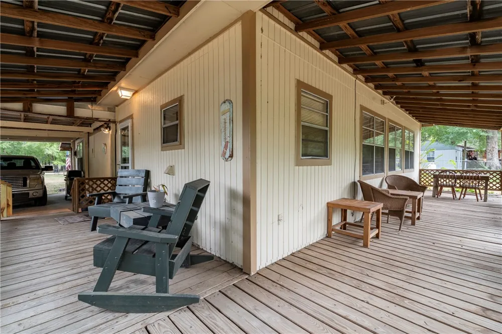 846 Bentwood Bend Livingston, TX 77351