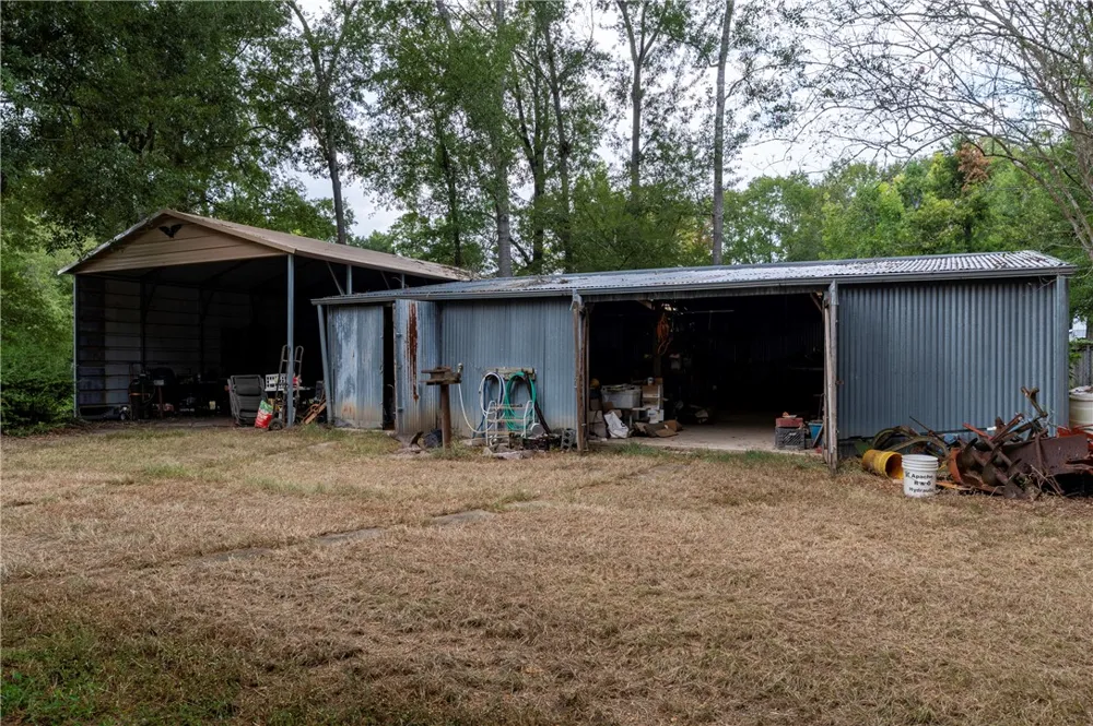 846 Bentwood Bend Livingston, TX 77351