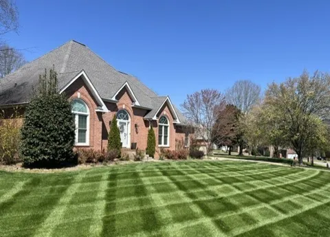 1205 WOODVALE DRIVE