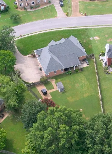 1205 WOODVALE DRIVE Mount Juliet, TN 37122