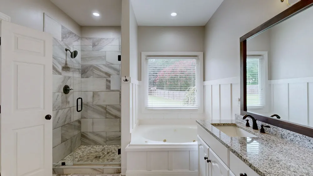 1205 WOODVALE DRIVE Mount Juliet, TN 37122