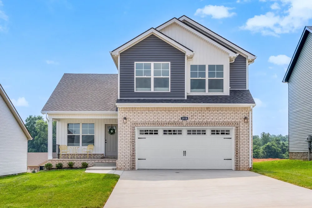 363 Cardinal Creek Clarksville, TN 37040